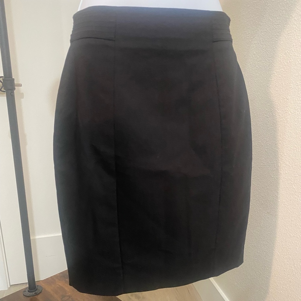 H&M Black Skirt Women's Skirt Size 4